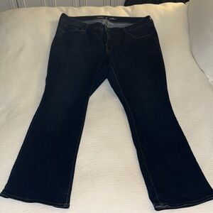 Old Navy Women's Mid-Rise Dark Wash Kicker Boot-Cut, 16 Petite